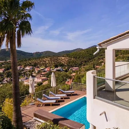 Ferienhaus Petites Maures, Meerblick Und Eigener Pool