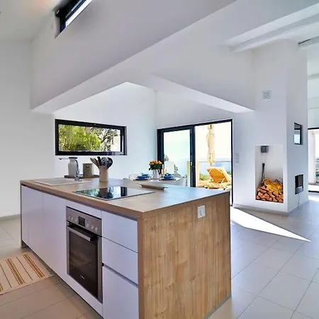 Hébergement de vacances Modernes La Petite Maure Mit Pool, Meerblick, Familienfreundlich By Riviera Homelife Management Roquebrune-sur Argens